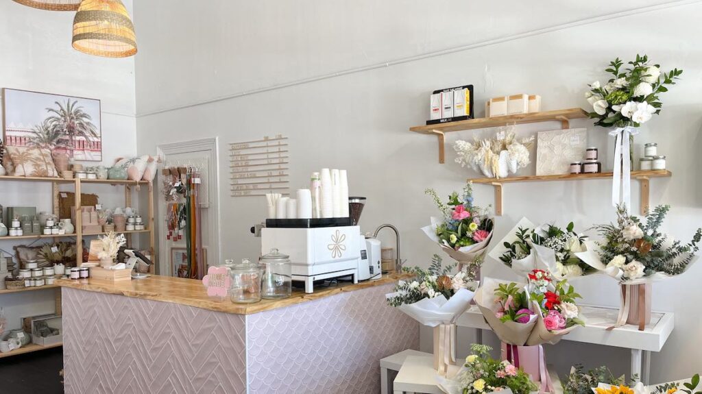 Discover the Benefits of Choosing Neutral Bay Florists for Your Locally Sourced Blooms